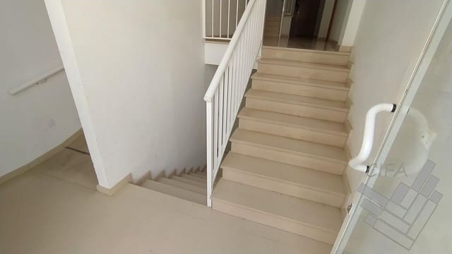 Garage te huur in Benicarló - € 4.100 (Ref: 9382935)