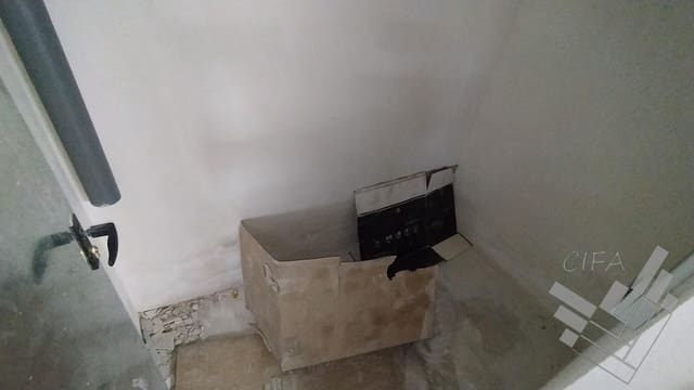 Garage te huur in Benicarló - € 4.100 (Ref: 9382936)