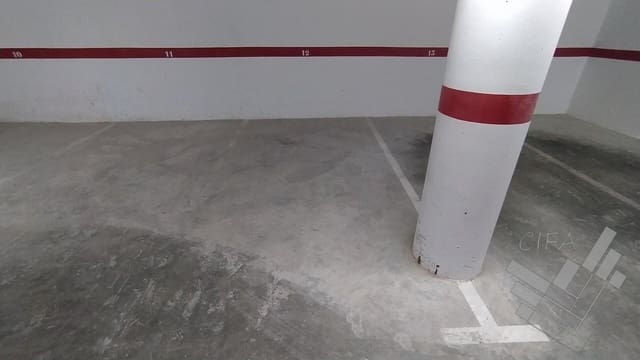 Garage te huur in Benicarló - € 4.100 (Ref: 9382936)