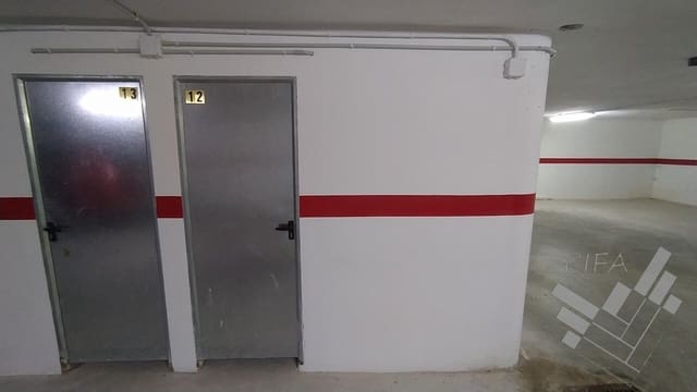 Garage te huur in Benicarló - € 4.100 (Ref: 9382936)