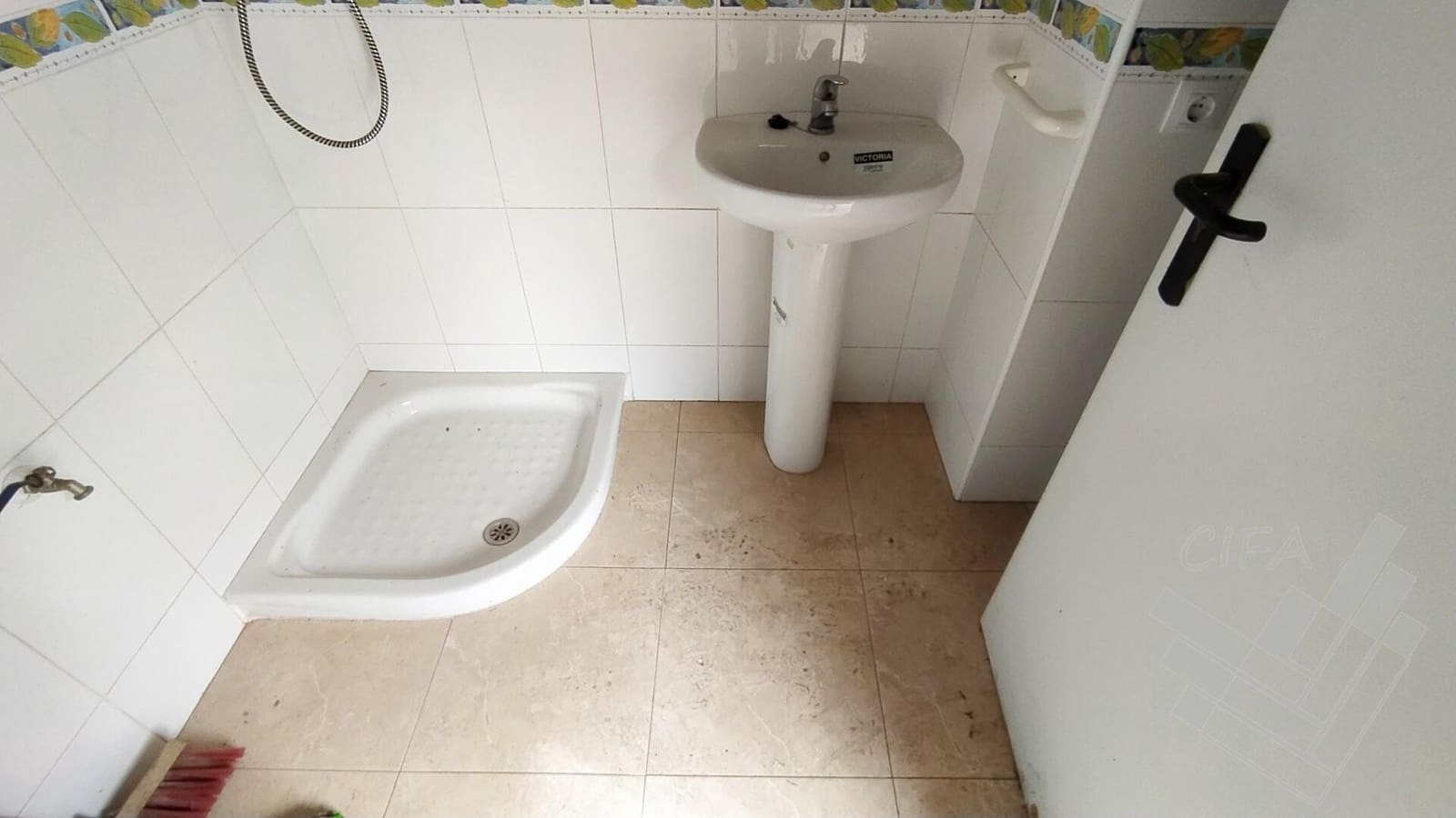 Erhverv til salg i Vinaros - € 120.000 (Ref: 9382941)