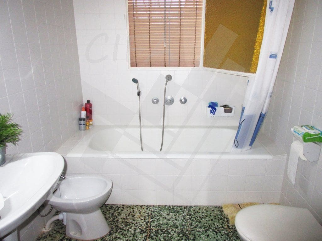 3 bedroom Finca/Country House for sale in Vinaros - € 550,000 (Ref: 9382942)