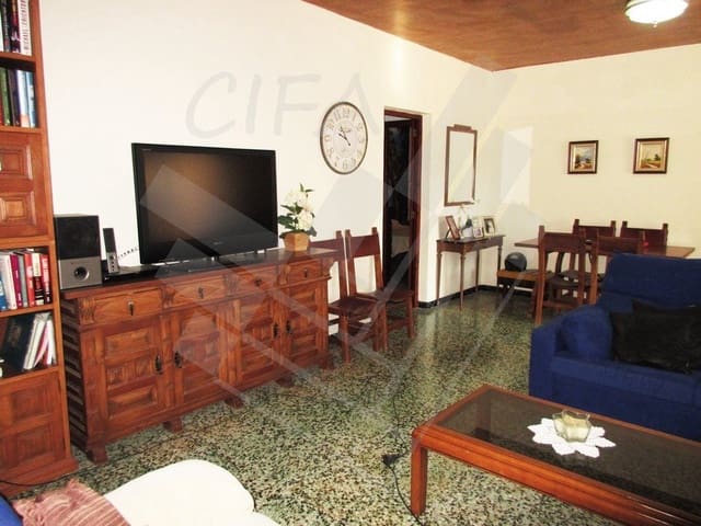 3 bedroom Finca/Country House for sale in Vinaròs - € 550,000 (Ref: 9382942)