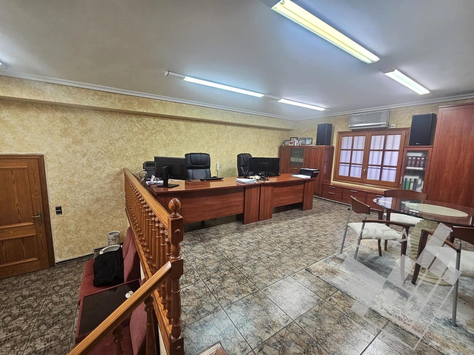 Escritório para venda em Vinaros - 99 000 € (Ref: 9382944)