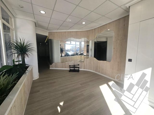 Oficina en Vinaròs en venta - 99.000 € (Ref: 9382944)