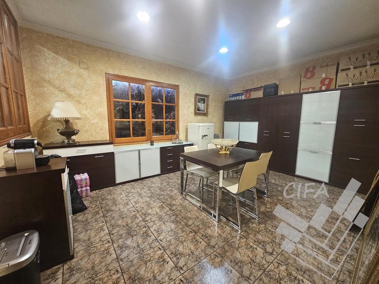 Escritório para venda em Vinaros - 99 000 € (Ref: 9382944)