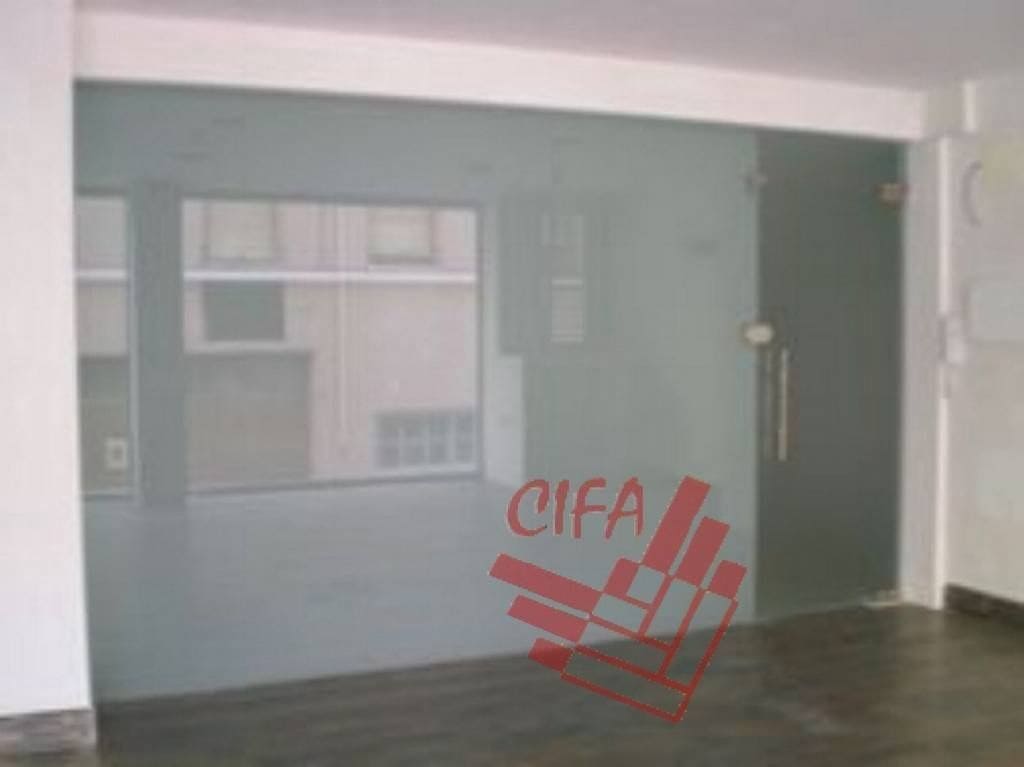 Commerciale in vendita in Vinaros - 81.000 € (Rif: 9382950)