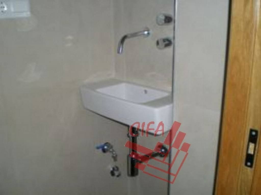 Commerciale in vendita in Vinaros - 81.000 € (Rif: 9382950)