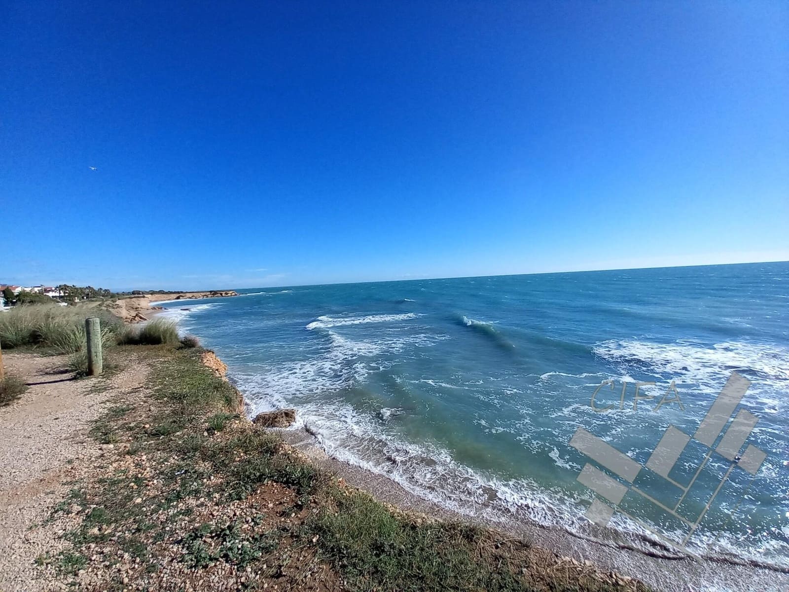 Mark till salu i Vinaros - 189 000 € (Ref: 9382954)