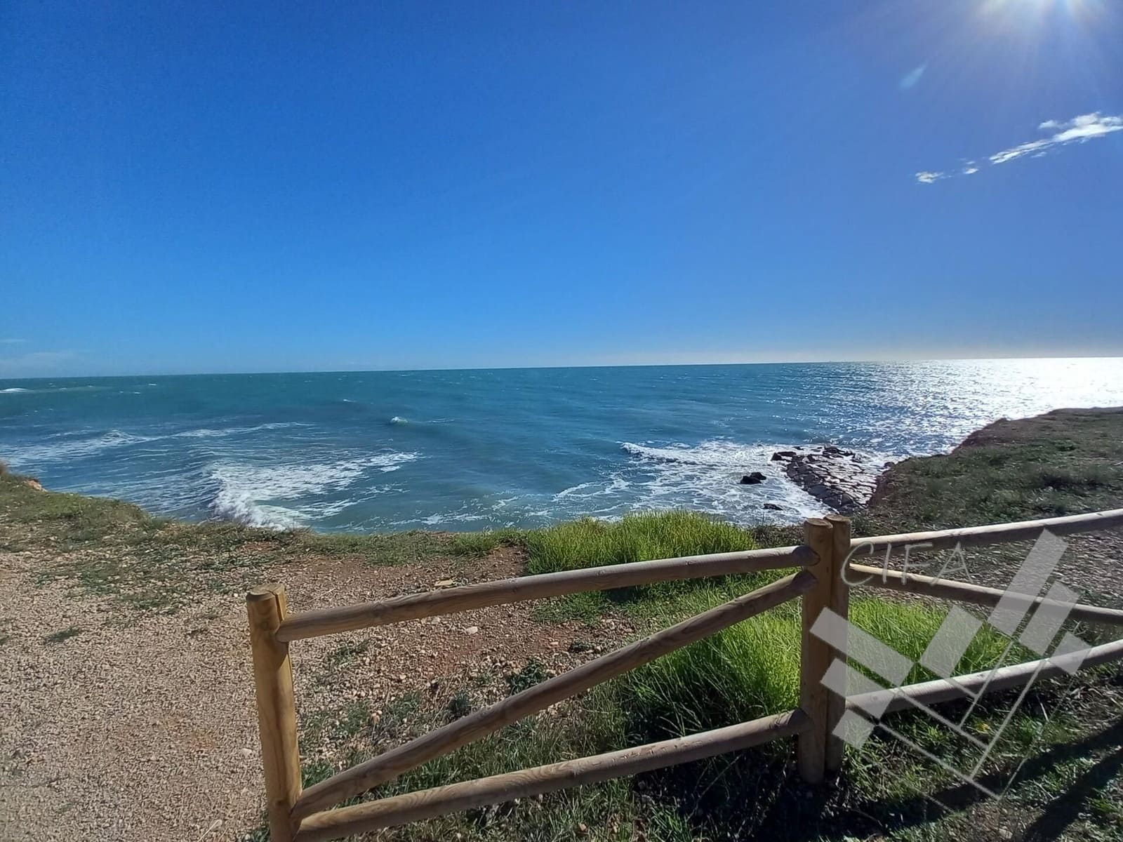 Mark till salu i Vinaros - 189 000 € (Ref: 9382954)