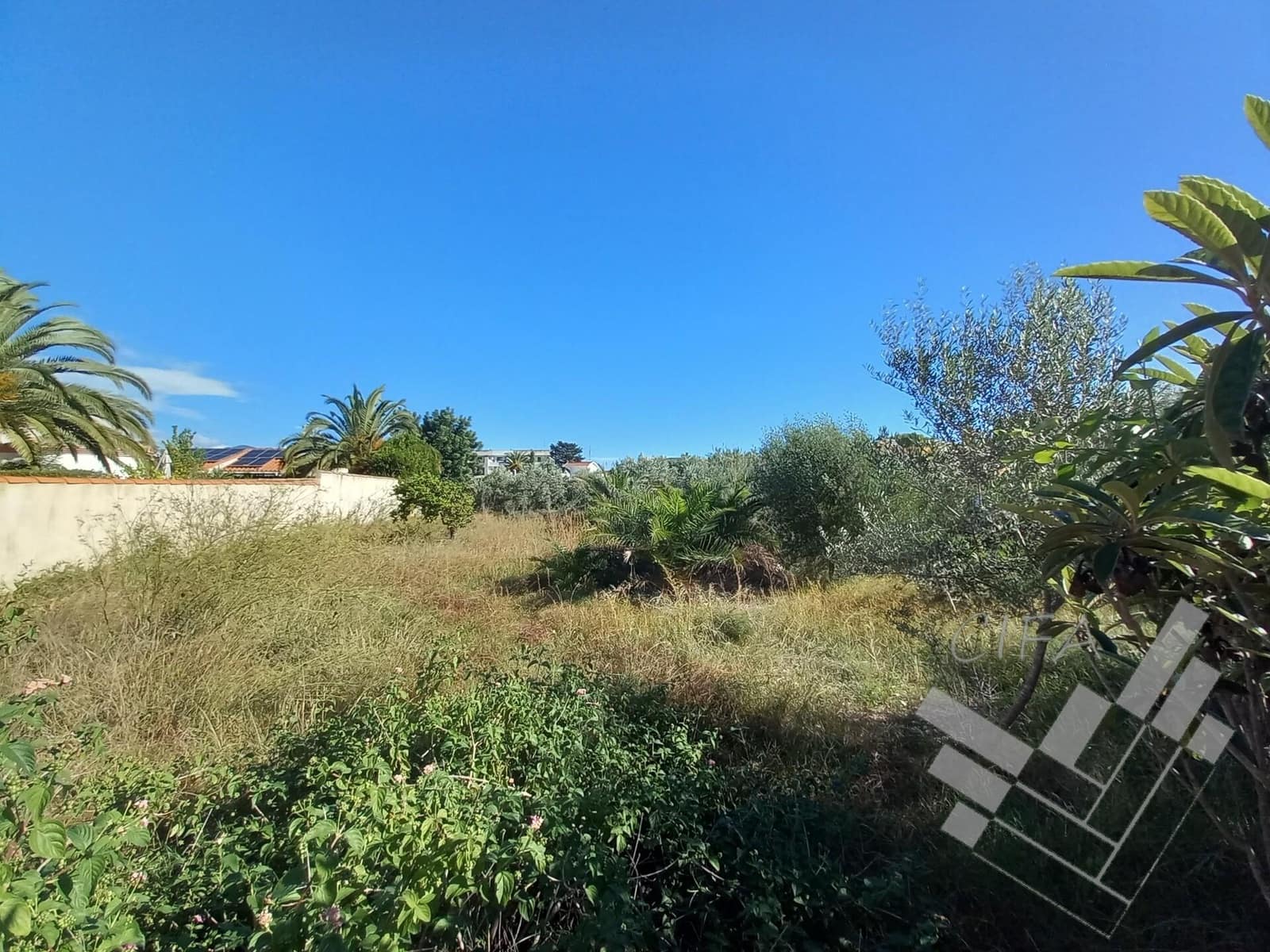 Mark till salu i Vinaros - 189 000 € (Ref: 9382954)