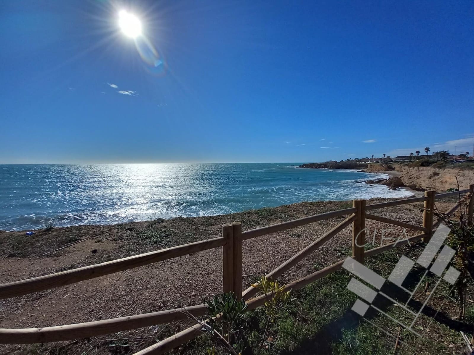 Mark till salu i Vinaros - 189 000 € (Ref: 9382954)