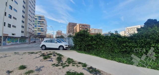 Building Plot for sale in Vinaròs - € 205,000 (Ref: 9382958)