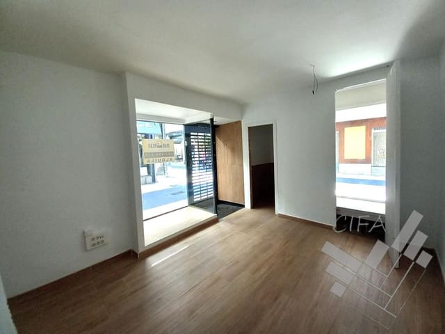 1 bedroom Commercial for rent in Vinaròs - € 1,000 (Ref: 9382966)