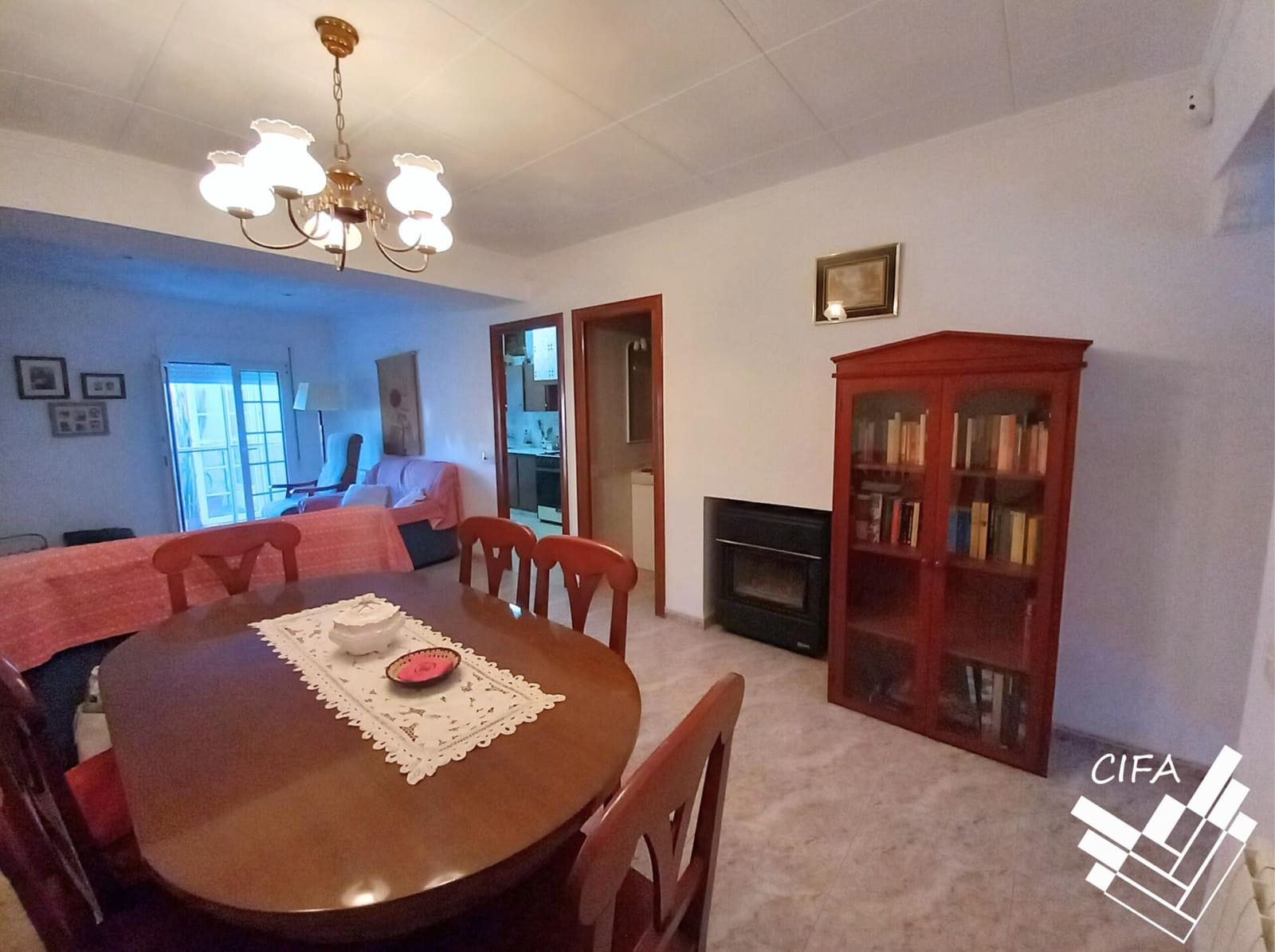 5 soveværelse Villa til salg i Alcanar med garage - € 186.000 (Ref: 9382969)