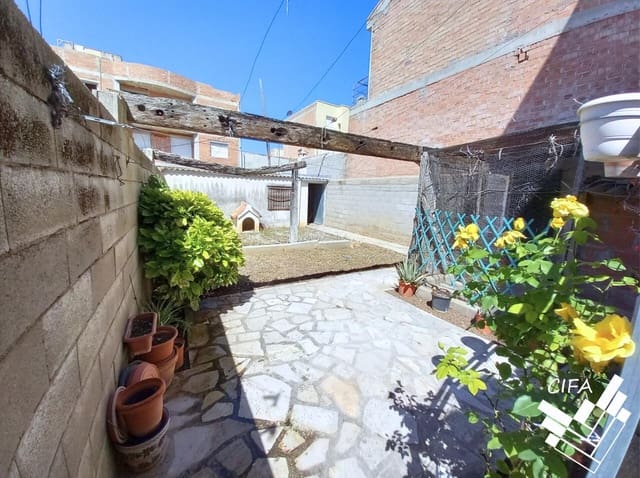 5 soverom Villa til salgs i Alcanar med garasje - € 186 000 (Ref: 9382969)