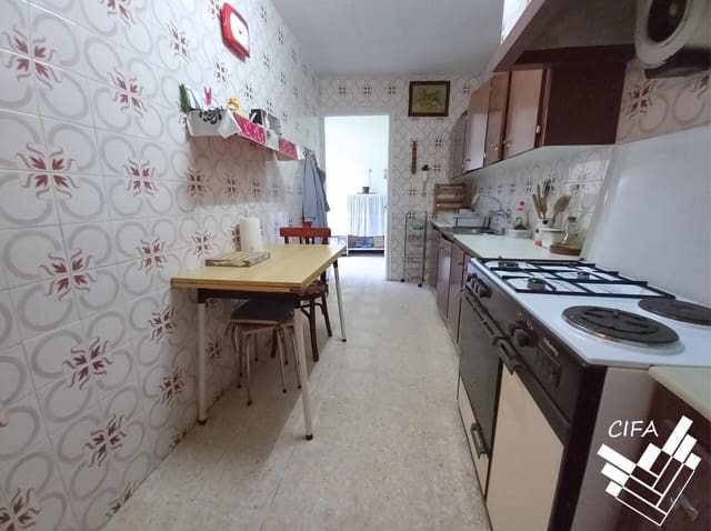 5 soverom Villa til salgs i Alcanar med garasje - € 186 000 (Ref: 9382969)