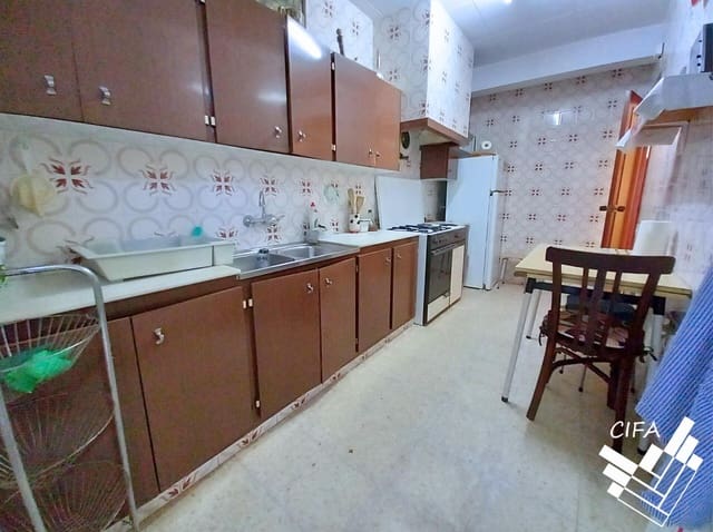 5 soverom Villa til salgs i Alcanar med garasje - € 186 000 (Ref: 9382969)