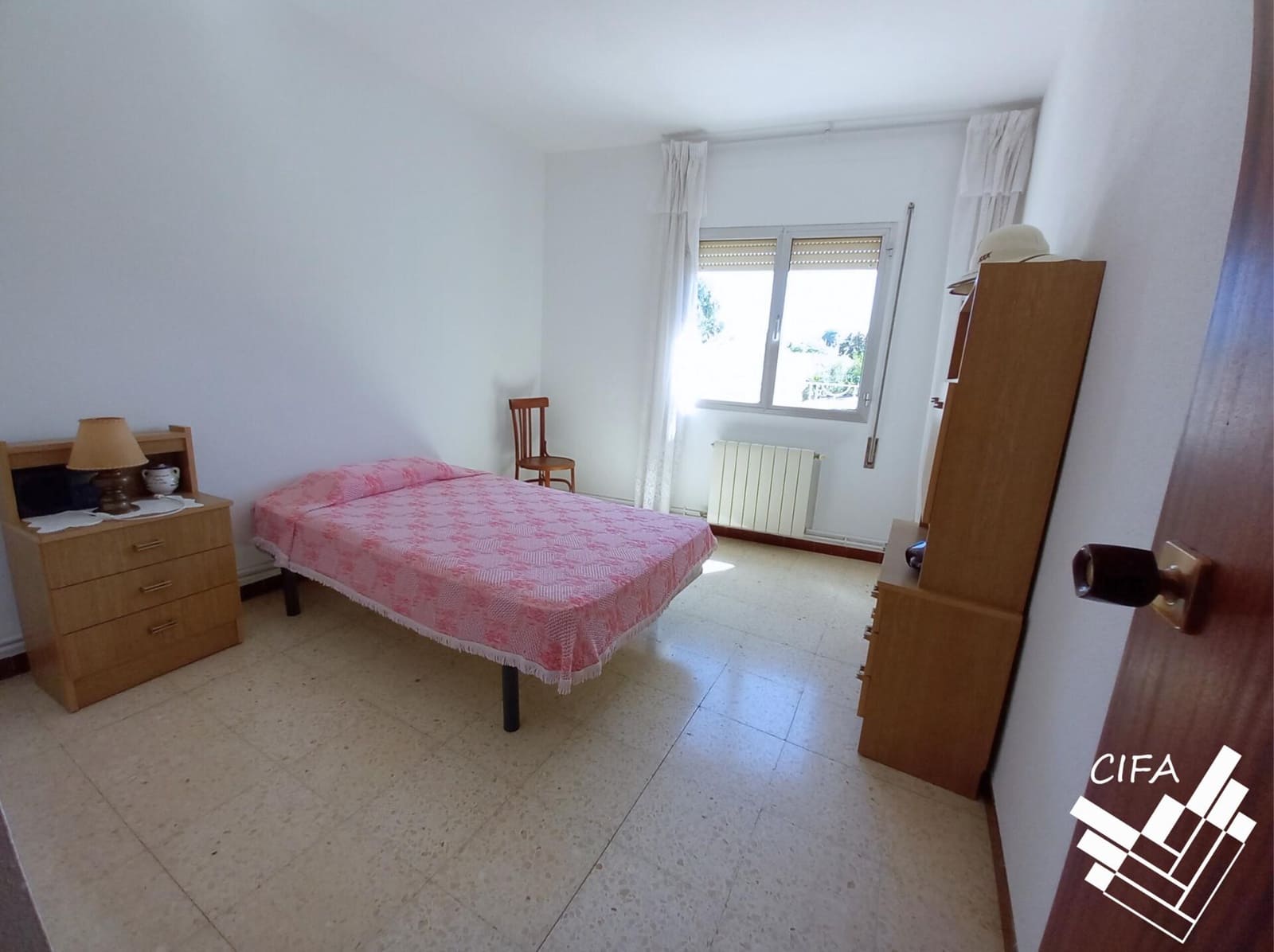 5 soveværelse Villa til salg i Alcanar med garage - € 186.000 (Ref: 9382969)