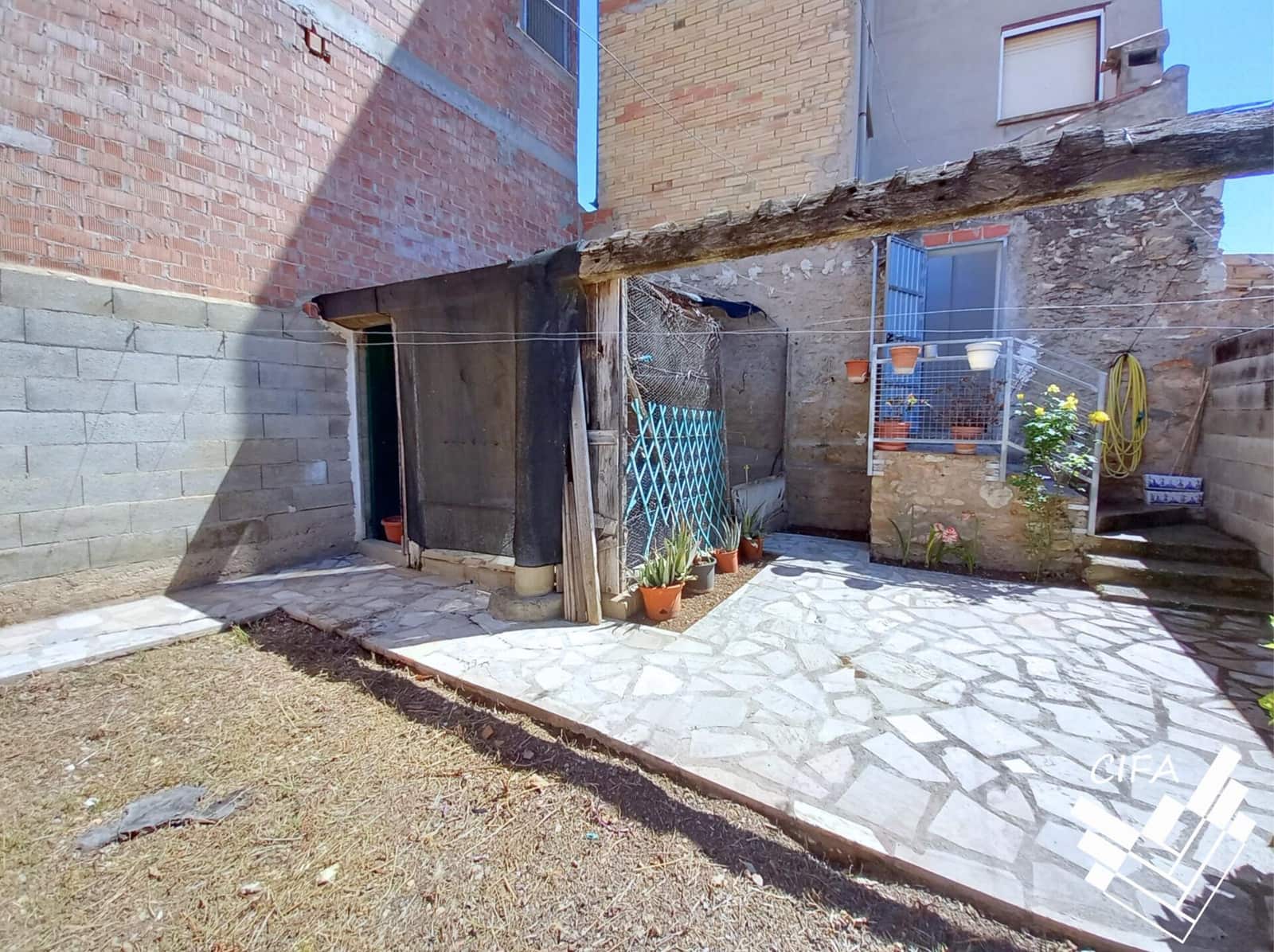 5 soveværelse Villa til salg i Alcanar med garage - € 186.000 (Ref: 9382969)