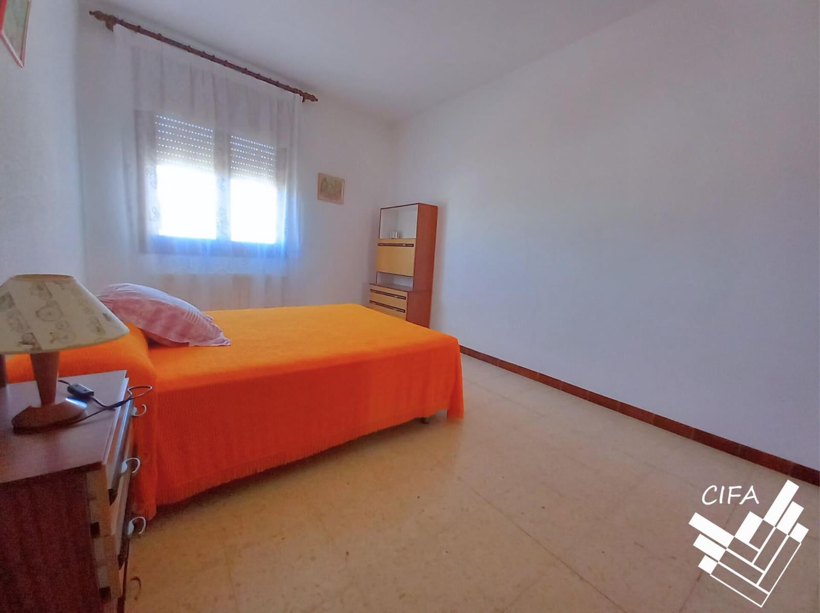 5 soveværelse Villa til salg i Alcanar med garage - € 186.000 (Ref: 9382969)