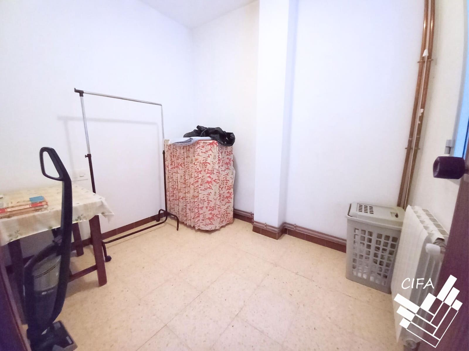 5 soveværelse Villa til salg i Alcanar med garage - € 186.000 (Ref: 9382969)