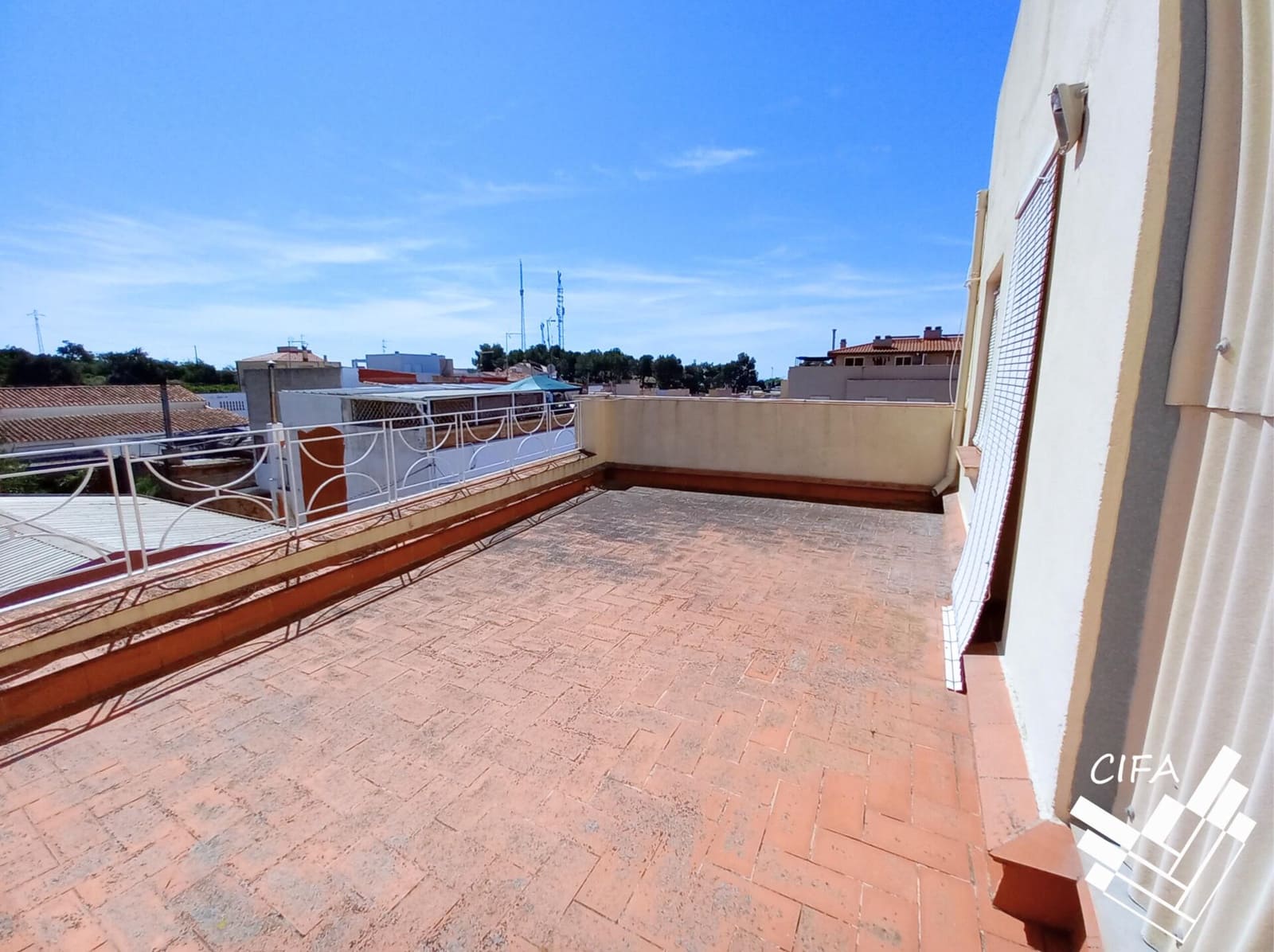 5 soveværelse Villa til salg i Alcanar med garage - € 186.000 (Ref: 9382969)