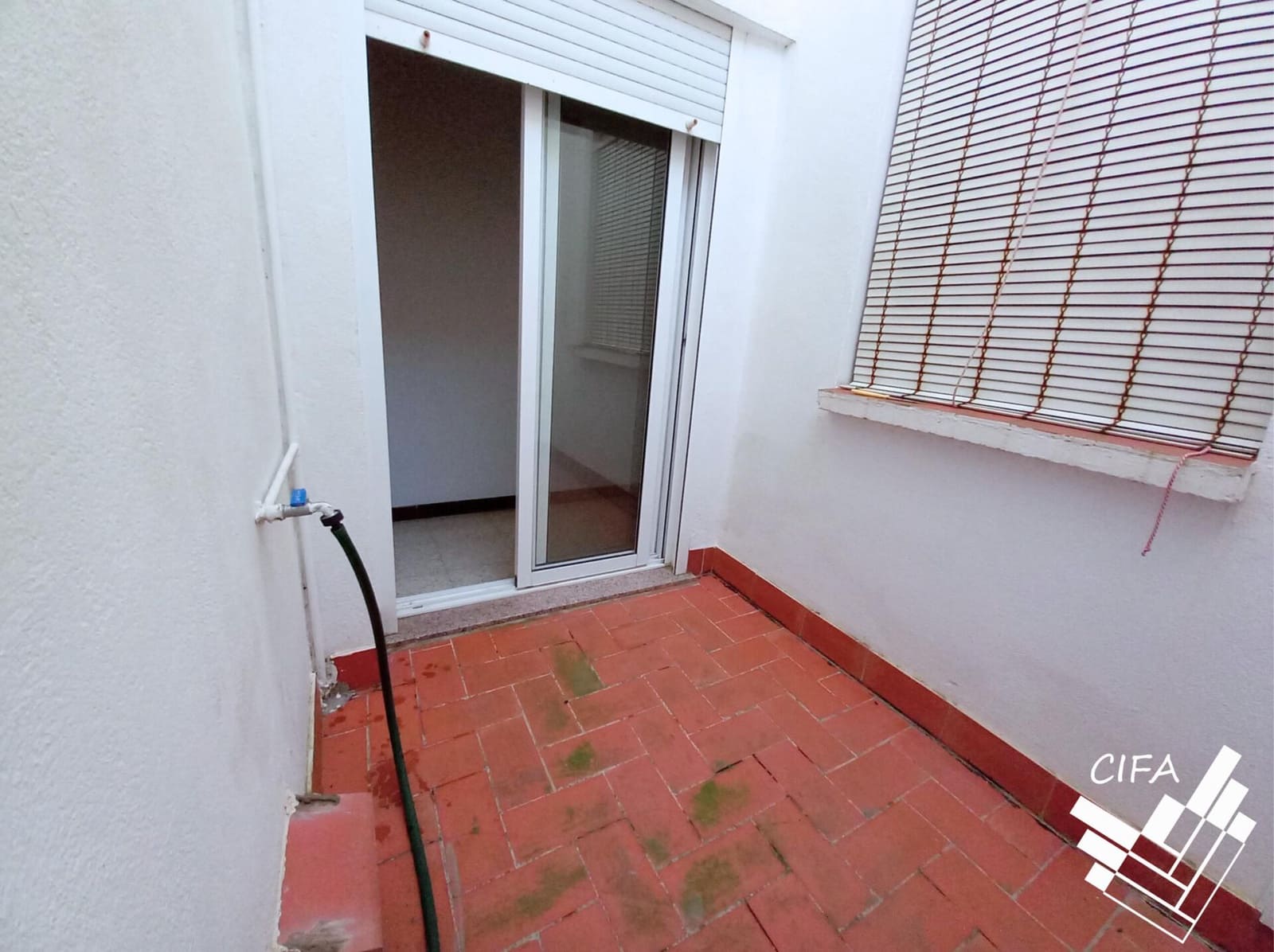 5 soveværelse Villa til salg i Alcanar med garage - € 186.000 (Ref: 9382969)