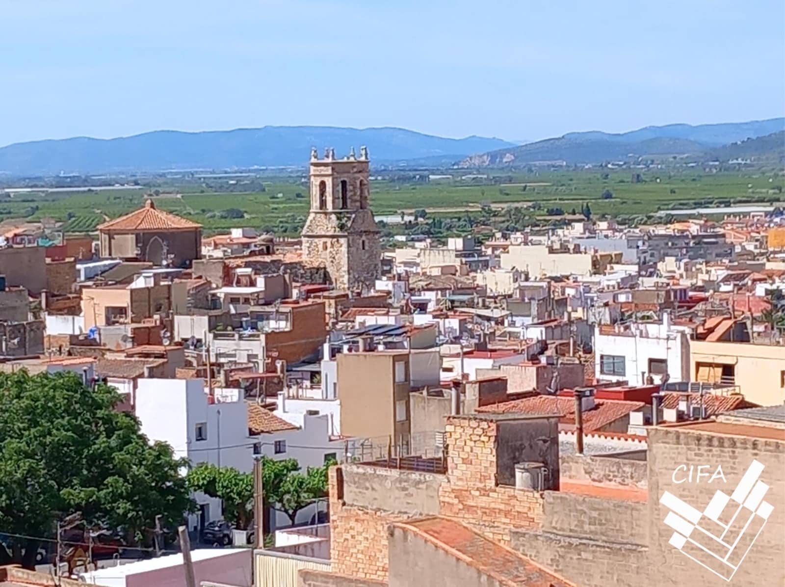 5 soveværelse Villa til salg i Alcanar med garage - € 186.000 (Ref: 9382969)