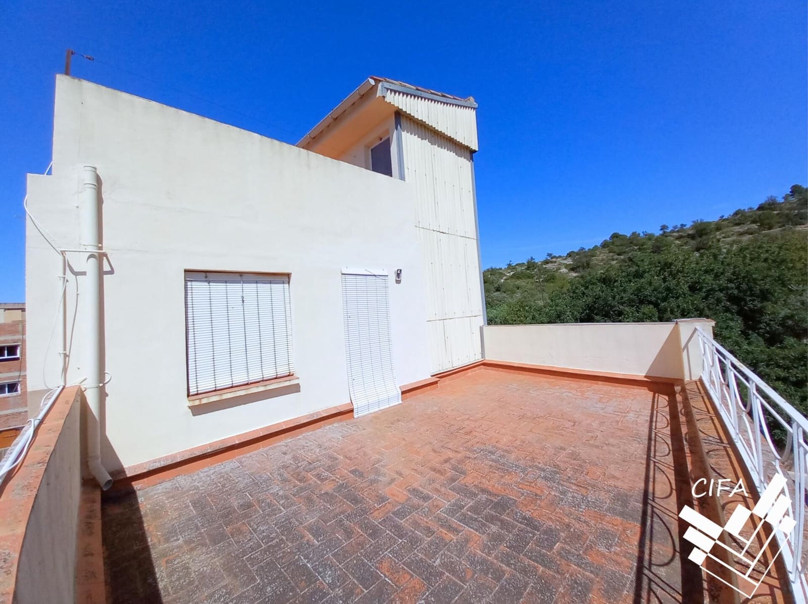 5 soveværelse Villa til salg i Alcanar med garage - € 186.000 (Ref: 9382969)