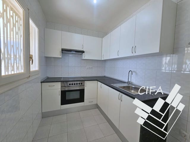 2 bedroom Bungalow for sale in Sant Jordi with garage - € 187,500 (Ref: 9382970)