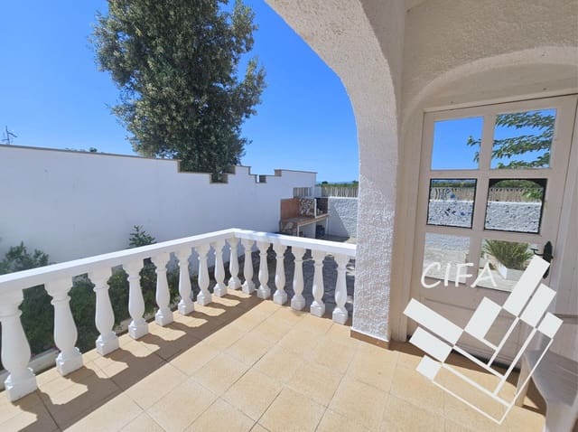 2 bedroom Bungalow for sale in Sant Jordi with garage - € 187,500 (Ref: 9382970)