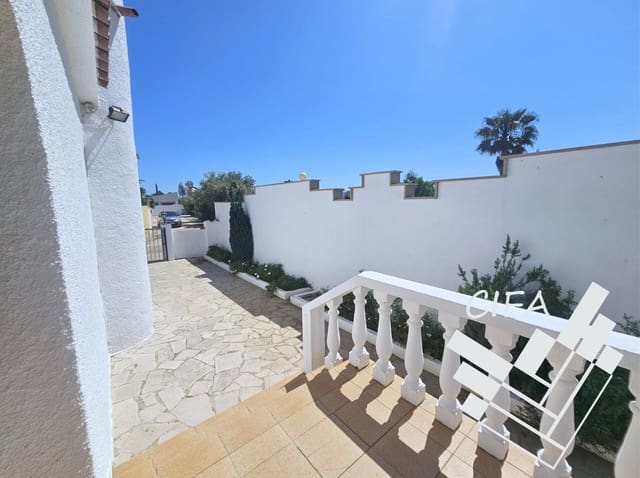 2 bedroom Bungalow for sale in Sant Jordi with garage - € 187,500 (Ref: 9382970)