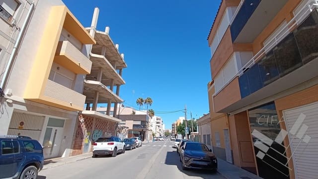 Kaupallinen myytävänä paikassa Benicarló - 163 300 € (Ref: 9382971)