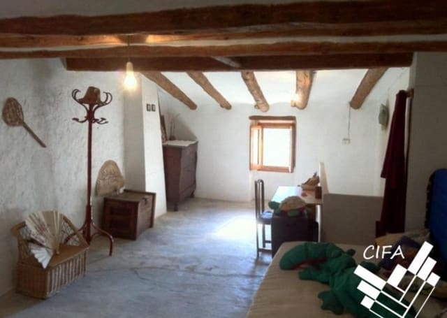 Casa de 1 habitación en Vallibona en venta - 54.000 € (Ref: 9382976)