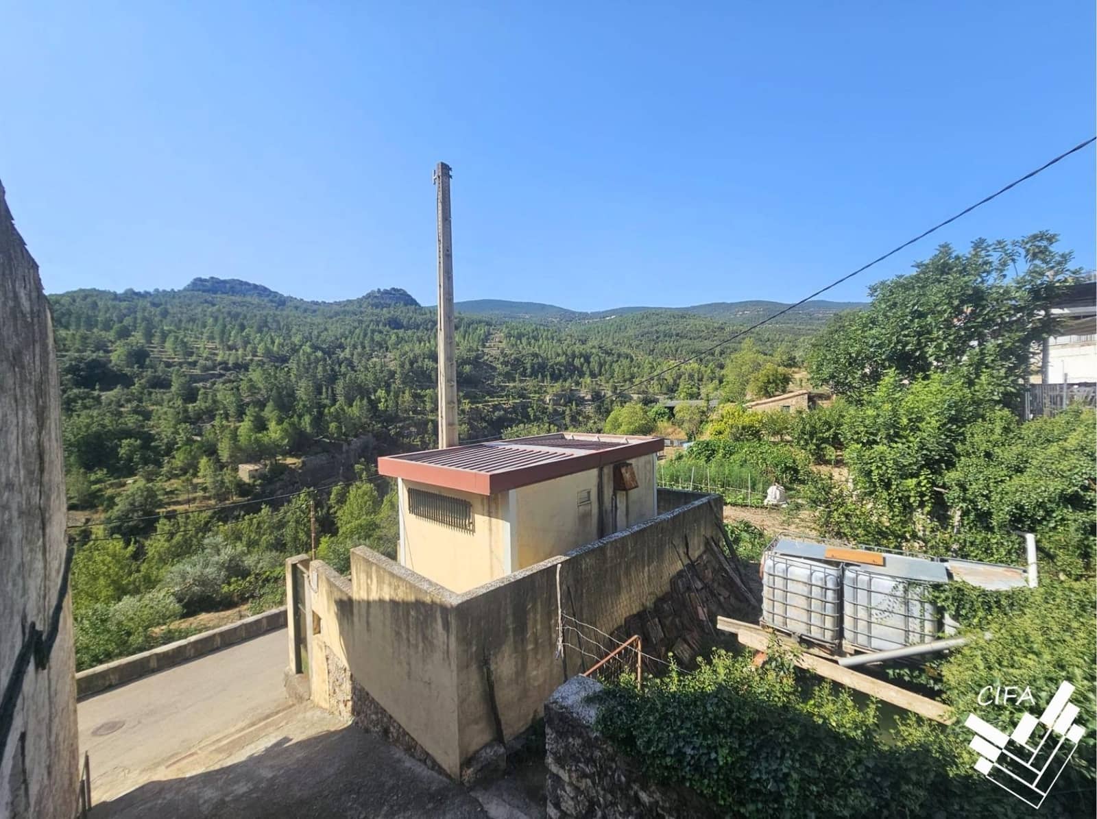 1 bedroom Townhouse for sale in Vallibona with garage - € 58,000 (Ref: 9382976)
