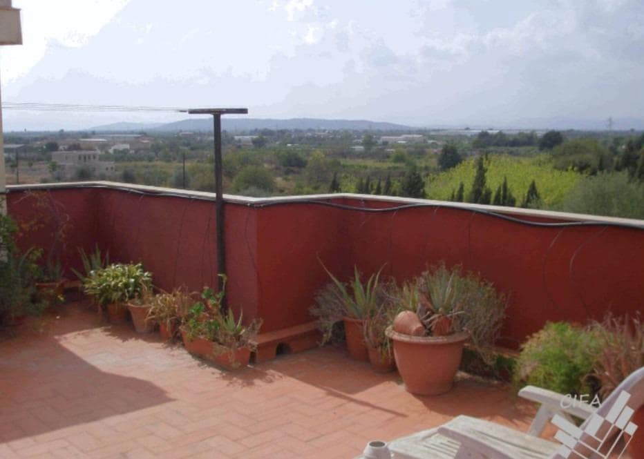 5 bedroom Villa for sale in Alcanar - € 265,000 (Ref: 9382977)