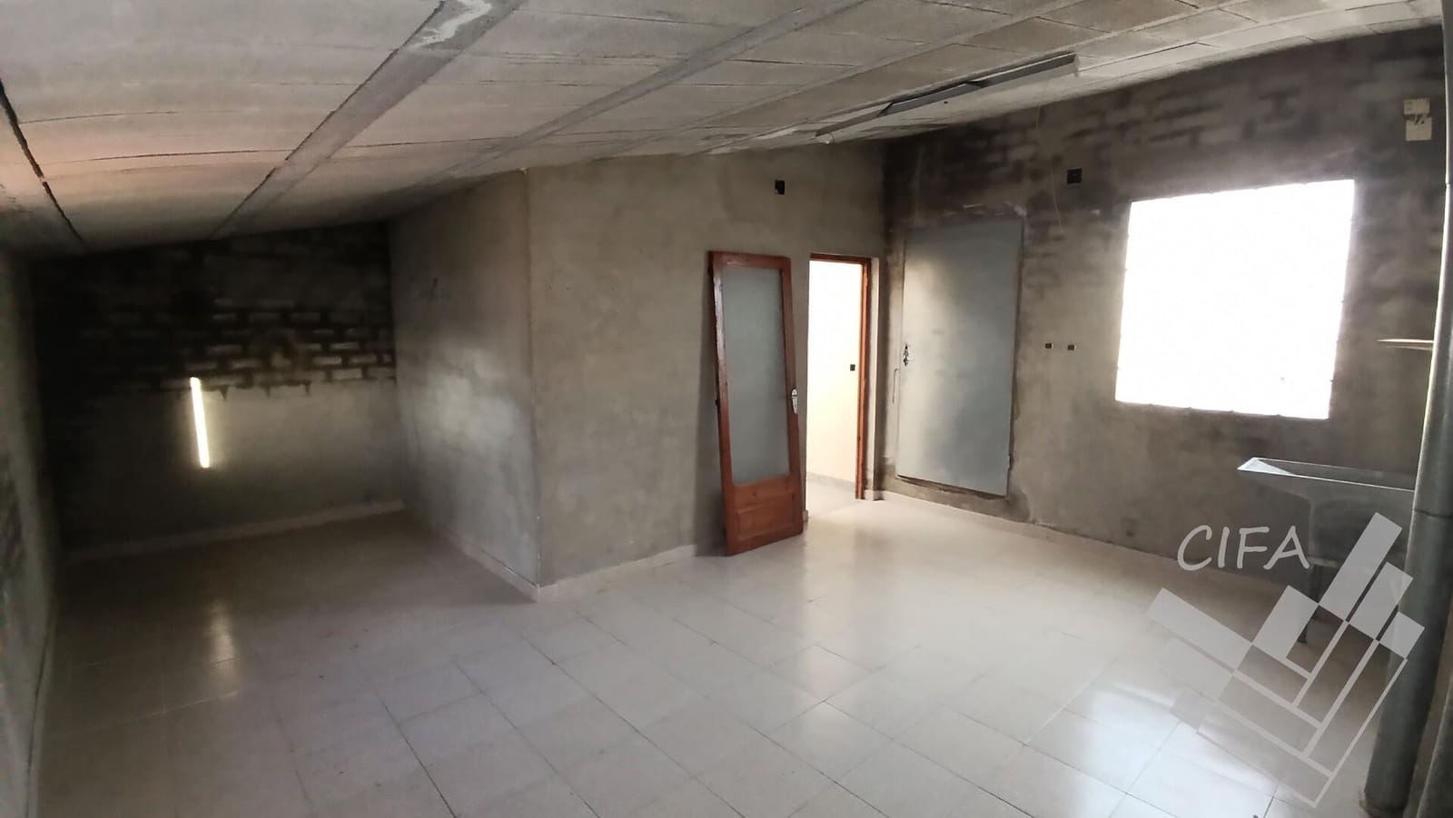 2 soverom Hus til salgs i Calig med garasje - € 110 000 (Ref: 9382978)