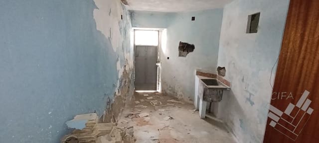 4 bedroom Townhouse for sale in Càlig - € 30,600 (Ref: 9382979)