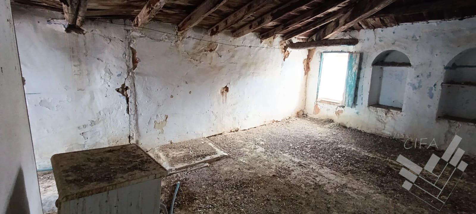 4 Zimmer Haus zu verkaufen in Calig - 30.600 € (Ref: 9382979)