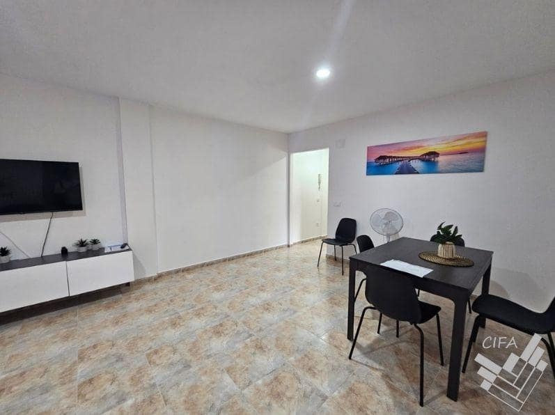 2 soverom Leilighet til leie i Alcala de Xivert med svømmebasseng - € 600 (Ref: 9387948)