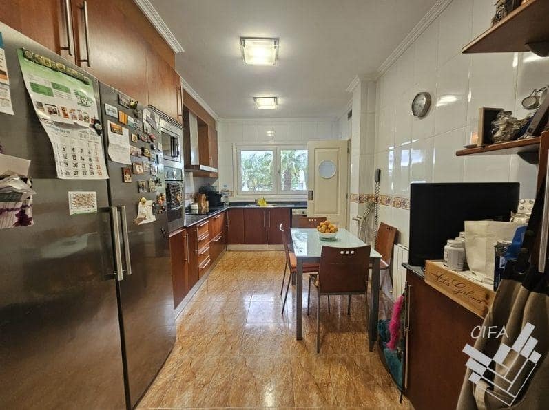 4 soverom Villa til salgs i Vinaros med svømmebasseng garasje - € 477 000 (Ref: 9396023)