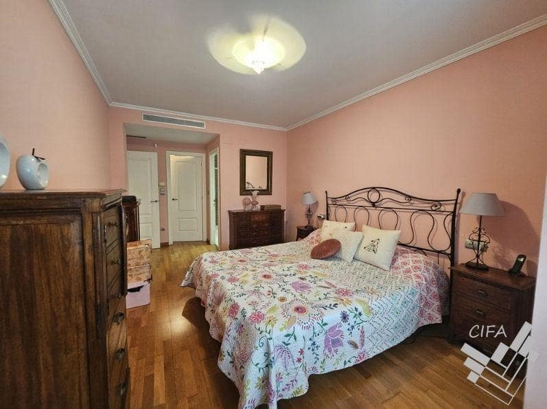 4 soverom Villa til salgs i Vinaros med svømmebasseng garasje - € 477 000 (Ref: 9396023)