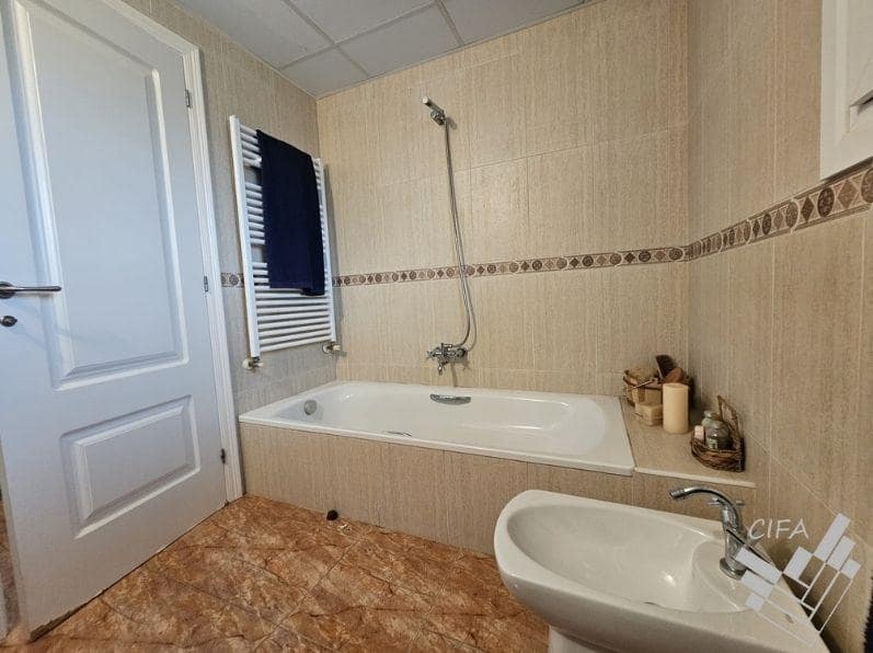 4 soverom Villa til salgs i Vinaros med svømmebasseng garasje - € 477 000 (Ref: 9396023)