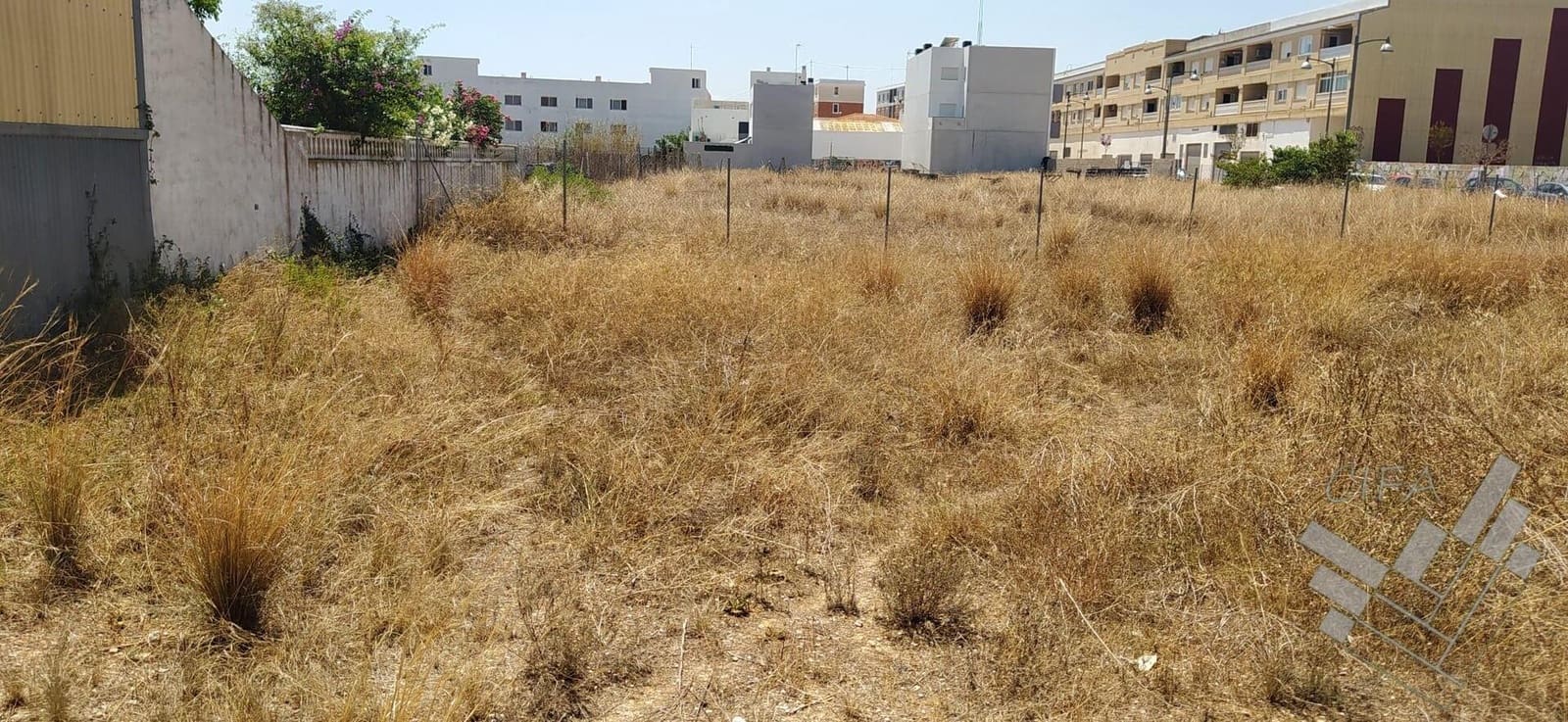 Mark till salu i Vinaros - 172 000 € (Ref: 9398524)