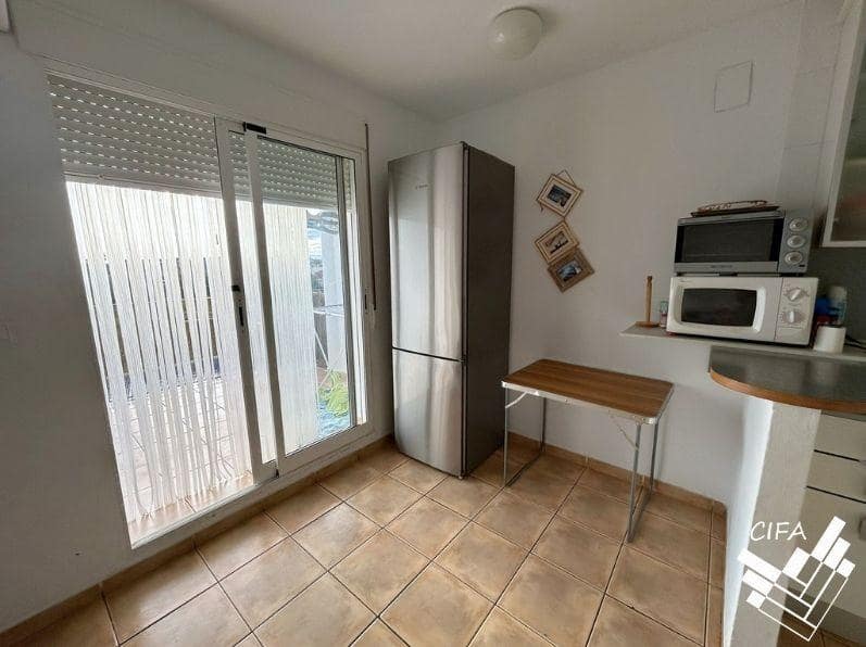 2 slaapkamer Appartement te koop in Vinaros - € 140.000 (Ref: 9403418)
