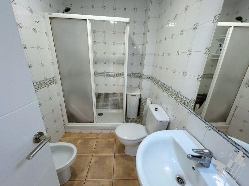 2 bedroom Apartment for sale in Vinaros - € 140,000 (Ref: 9403418)