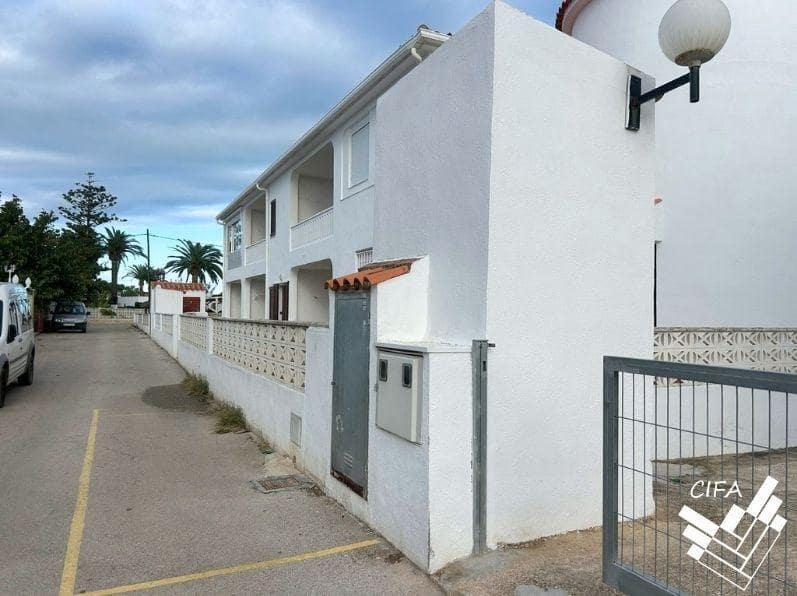 2 bedroom Apartment for sale in Vinaros - € 140,000 (Ref: 9403418)