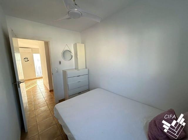 2 soverom Leilighet til salgs i Vinaròs med svømmebasseng - € 133 000 (Ref: 9403418)