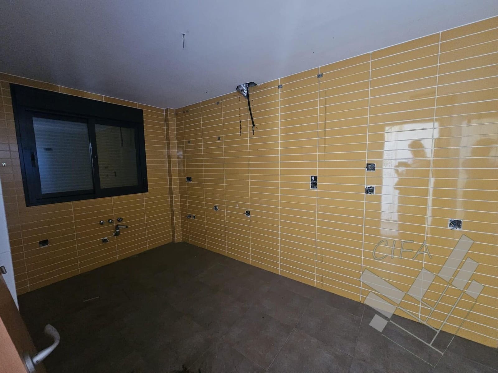 3 bedroom Apartment for sale in Vinaros with garage - € 211,000 (Ref: 9408065)